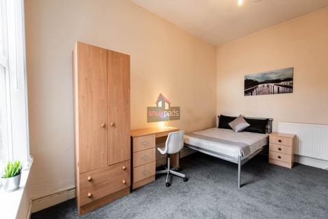 3 bedroom house to rent, Claremont Road, , Manchester