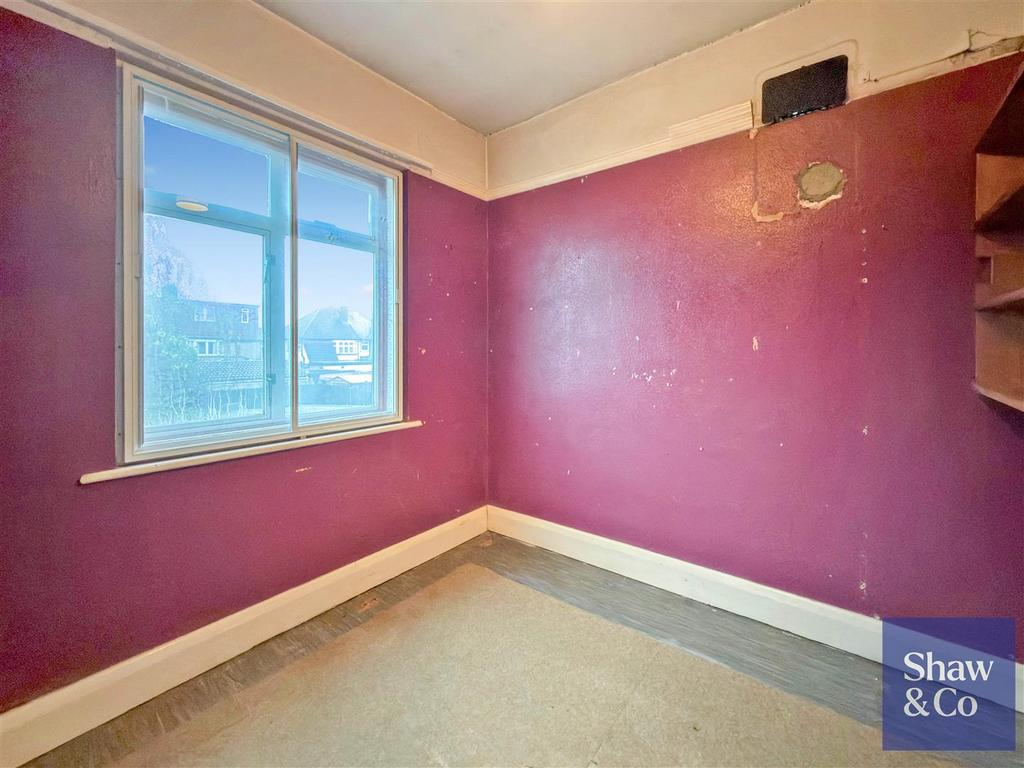 Bedroom 4.jpeg