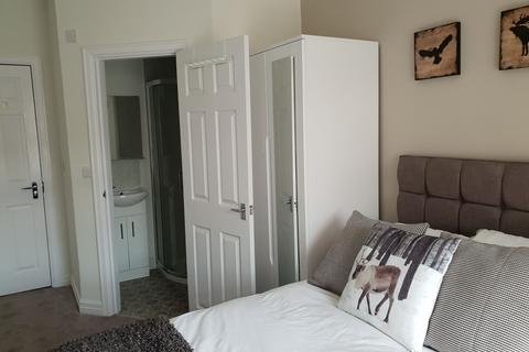 1 bedroom in a house share to rent, Room 5, Lawton Street, Crewe, CW2