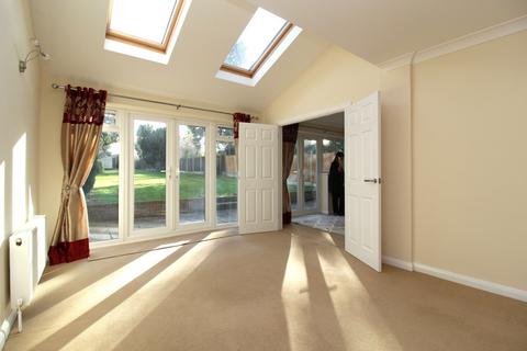 undefined, Chelmsford Road, Shenfield, CM15