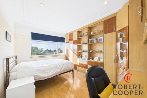 4 bedroom semi-detached house for sale, Alexandra Avenue, Harrow, HA2