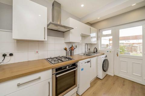 undefined, Brockenhurst Way, London