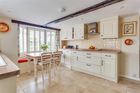 undefined, The Street, Berkshire RG10