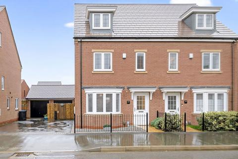 3 bedroom semi-detached house for sale, Airfield Road, Market Harborough LE16