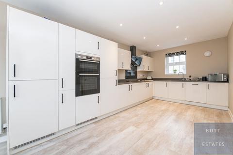 4 bedroom detached house for sale, Exeter EX2