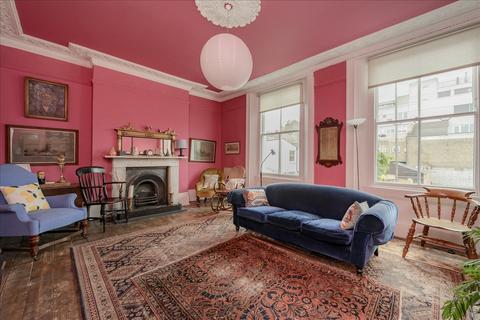 undefined, Ravenscourt Road, Hammersmith W6