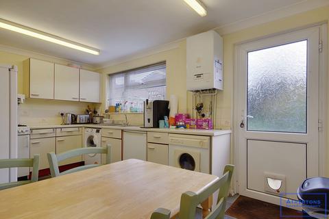 4 bedroom end of terrace house for sale, Dale Valley Road, Oakdale, Poole