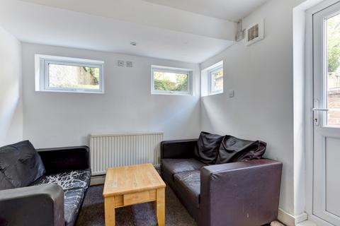 5 bedroom house to rent, Upper Hollingdean Road, Brighton BN1