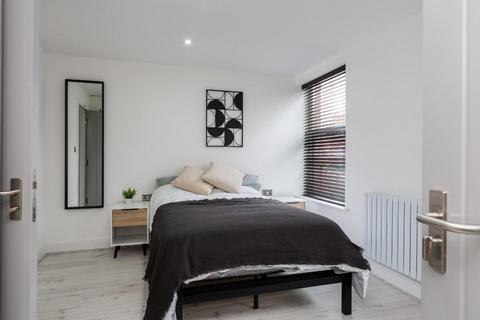 2 bedroom flat to rent, Langdale Road, Liverpool L15