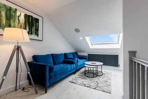 2 bedroom flat to rent, Langdale Road, Liverpool L15