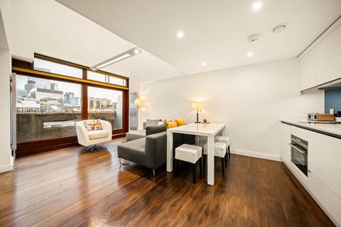 1 bedroom flat to rent, Frobisher Crescent, London EC2Y