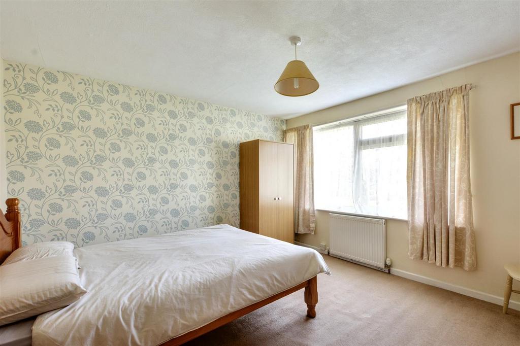 Bedroom 1 1.jpeg