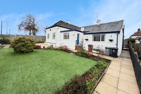 3 bedroom detached bungalow for sale, Moor Flatts Road, Leeds