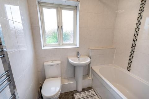 3 bedroom terraced house for sale, North Carr Road, West Stockwith, Doncaster