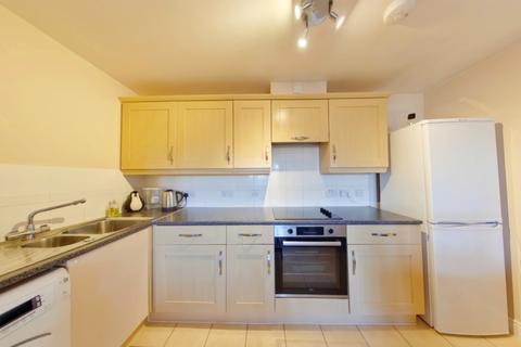 2 bedroom flat for sale, Ovaltine Court, Ovaltine Drive, Kings Langley WD4