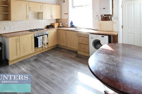 undefined, Woodhall Terrace, Bradford, West Yorkshire, BD3