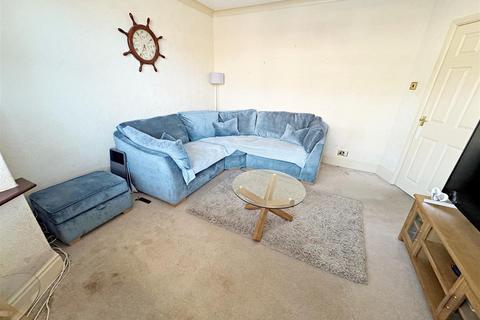 undefined, Phyllis Avenue, Grimsby, N. E. Lincs, DN34 4PQ