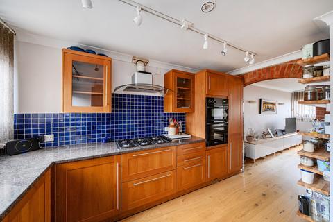 3 bedroom terraced house for sale, Westbrook, Faringdon, Oxfordshire, SN7