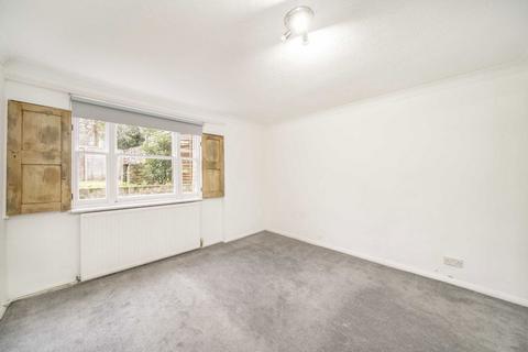 2 bedroom flat to rent, Church Road, Richmond TW10