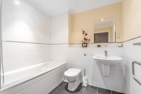 undefined, Newbury,  Berkshire,  RG14