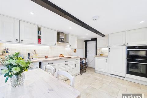 undefined, The Street, Reading RG10