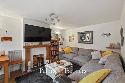 2 bedroom bungalow for sale, Leys Drive, Little Clacton, Clacton-on-Sea, Essex, CO16