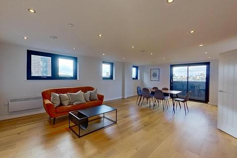 3 bedroom flat to rent, Atkinson Street