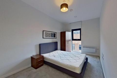 3 bedroom flat to rent, Atkinson Street