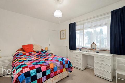 undefined, Beacon Hill Court, Hindhead