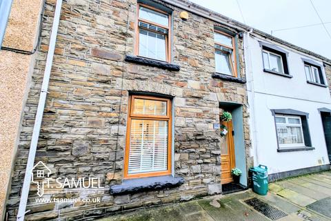 Penrhiwceiber Road, Mountain Ash
