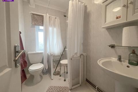 undefined, Markham Crescent, Oakdale, NP12
