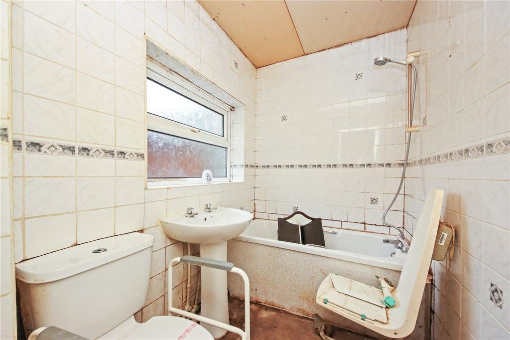 Bathroom/Wc