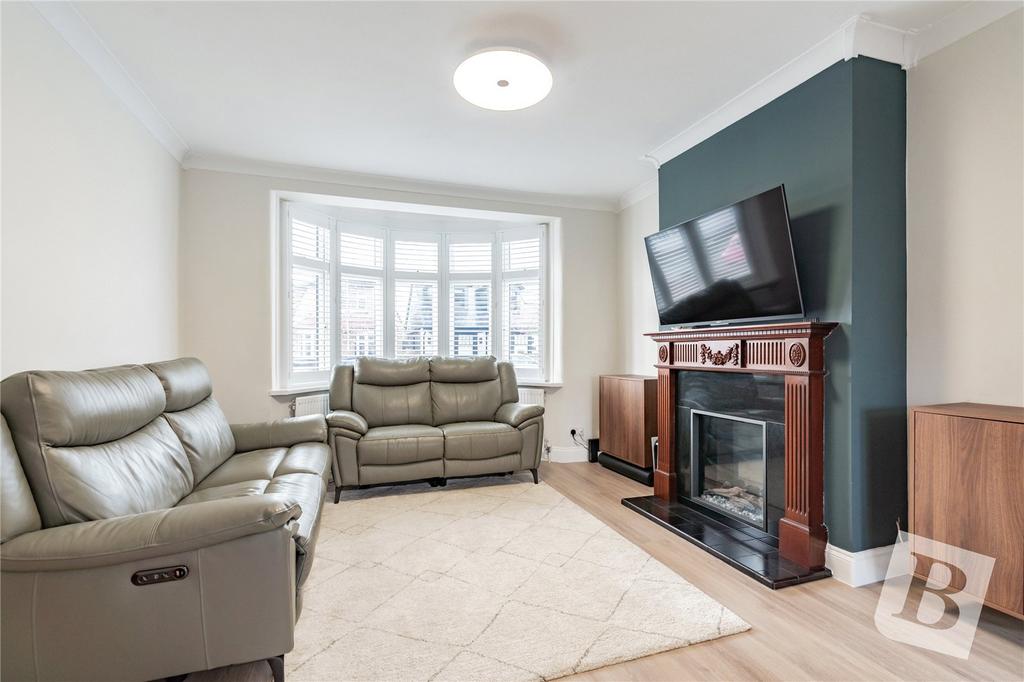 Living/Dining Area