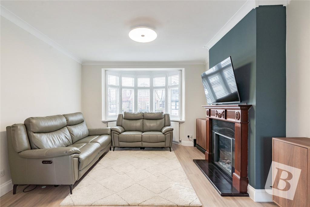 Living/Dining Area