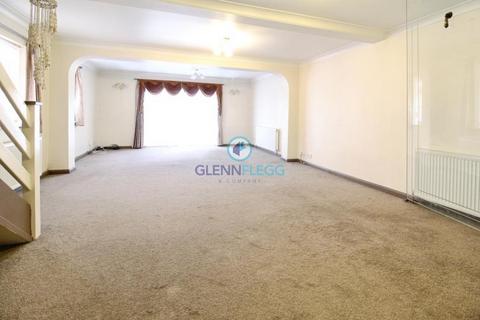 undefined, Rochfords Gardens, Slough