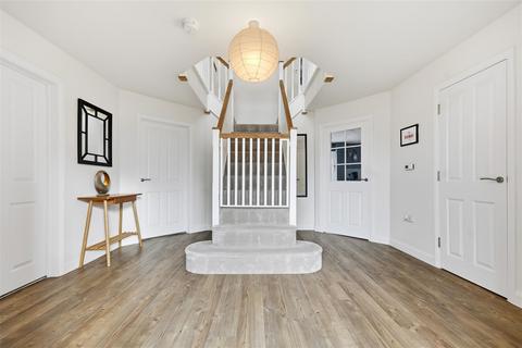 5 bedroom detached house for sale, Regatta Road, Burnham-On-Crouch