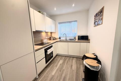 1 bedroom apartment for sale, Warren Way, Glebe Farm, Milton Keynes, MK17