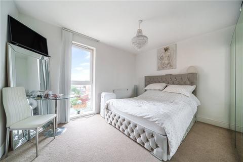 undefined, Hunting Place, Hounslow
