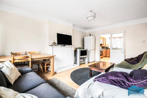 3 bedroom apartment for sale, Elmshurst Crescent, London, N2