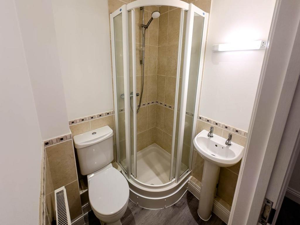 Falcon court 2 new e