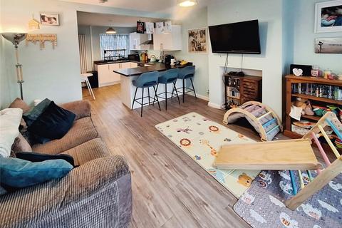 undefined, Central Avenue, Warwickshire CV11