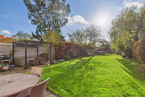4 bedroom semi-detached house for sale, Parkfield Avenue, North Ferriby