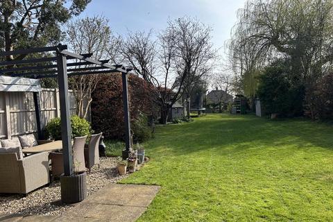 undefined, Parkfield Avenue, North Ferriby