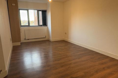 undefined, Flat 17, Belvoir Court, 30 Paddock Street