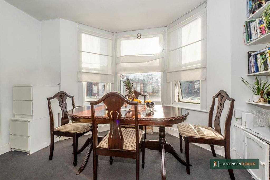 Dining Room .jpg