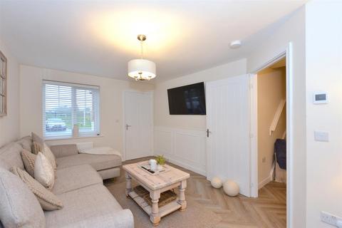 3 bedroom semi-detached house for sale, Holder Grove, Weir Hill, Shrewsbury
