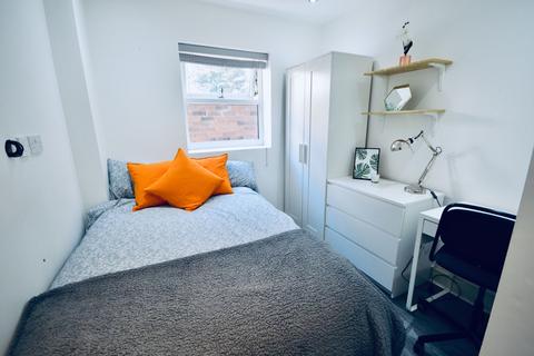 6 bedroom house to rent, Granville Road, Liverpool L15