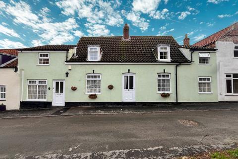 3 bedroom townhouse for sale, Church Street, Burgh Le Marsh, Skegness, PE24 5LB