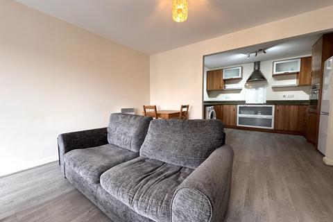 2 bedroom apartment to rent, St Christophers Court, Maritime Quarter, SWANSEA, SA1