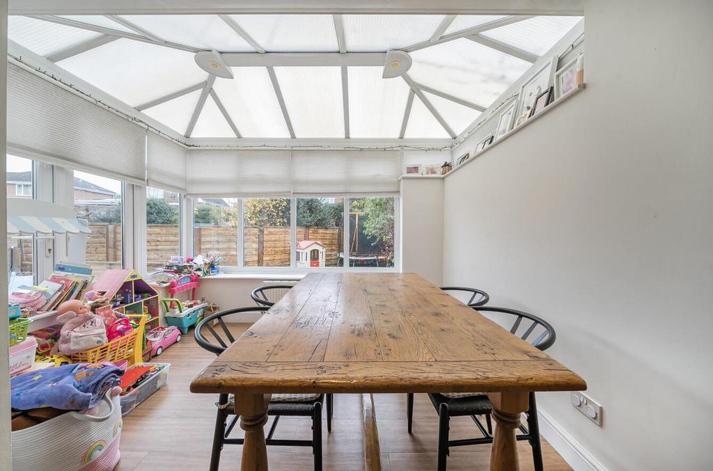 1381174-11-69132ffd07f78.jpg